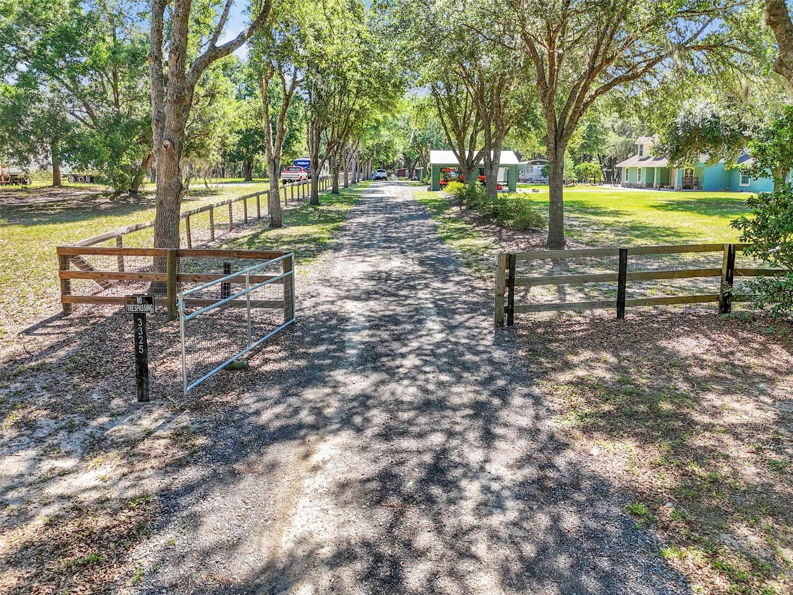 NO SUBDIVISION NAME - Residential