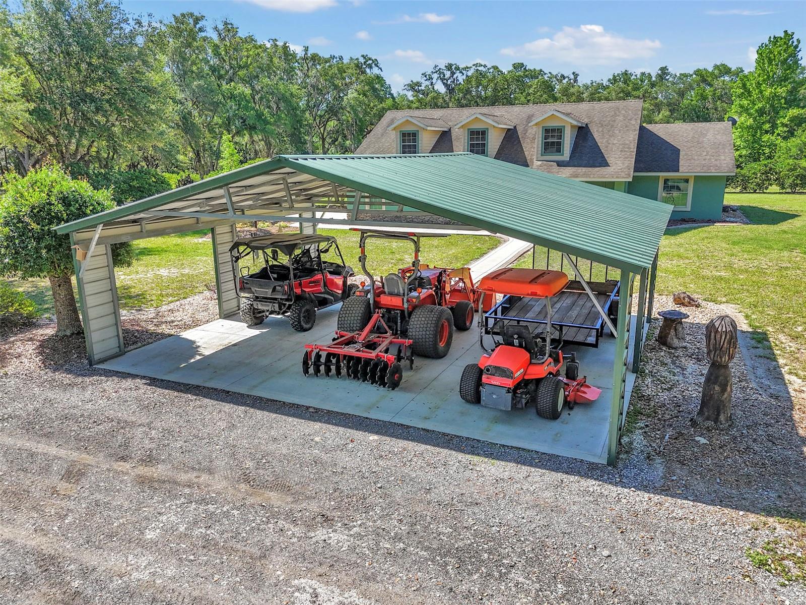 NO SUBDIVISION NAME - Residential