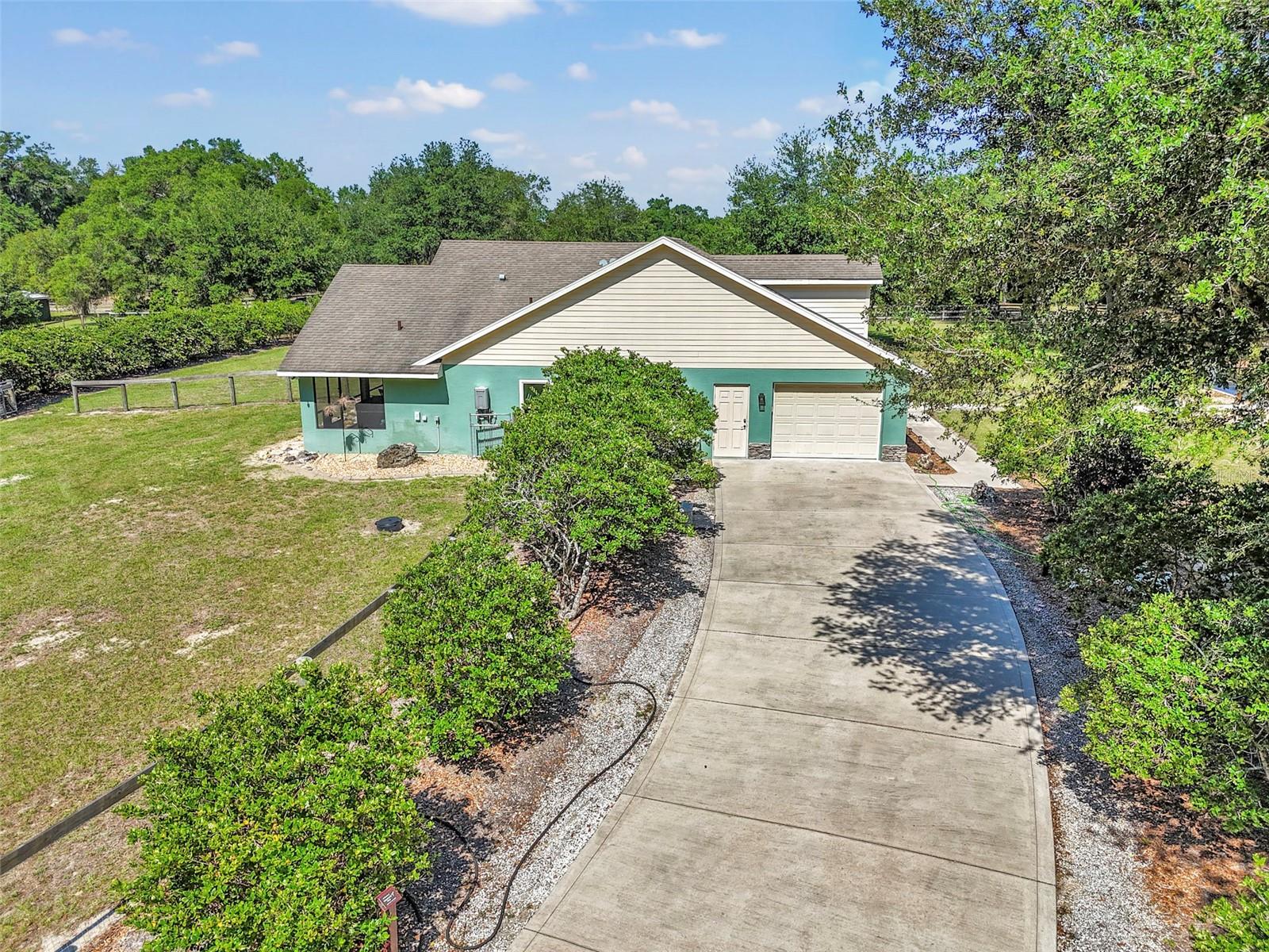 NO SUBDIVISION NAME - Residential