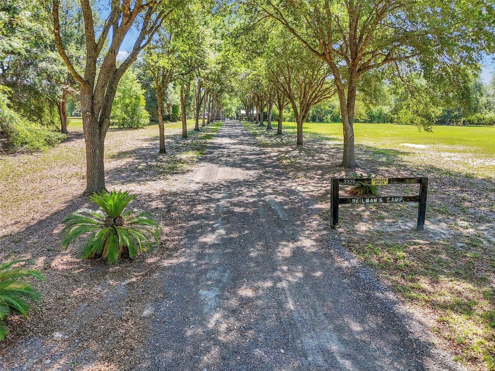 NO SUBDIVISION NAME - Residential