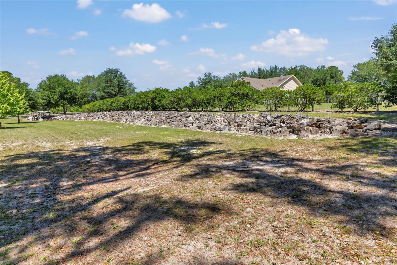 NO SUBDIVISION NAME - Residential