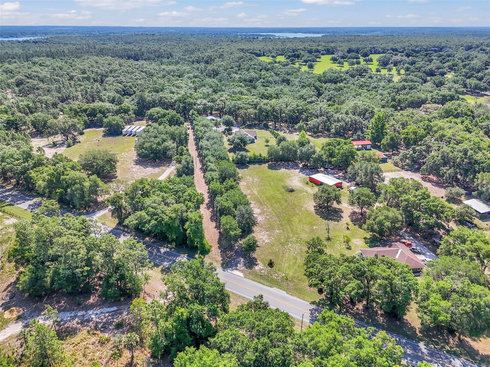NO SUBDIVISION NAME - Residential