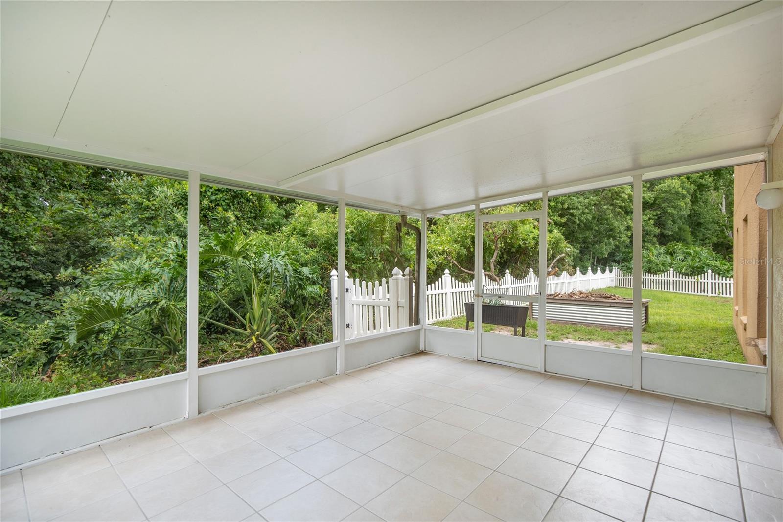 LAKE KEHOE PRESERVE 45/87 - Residential