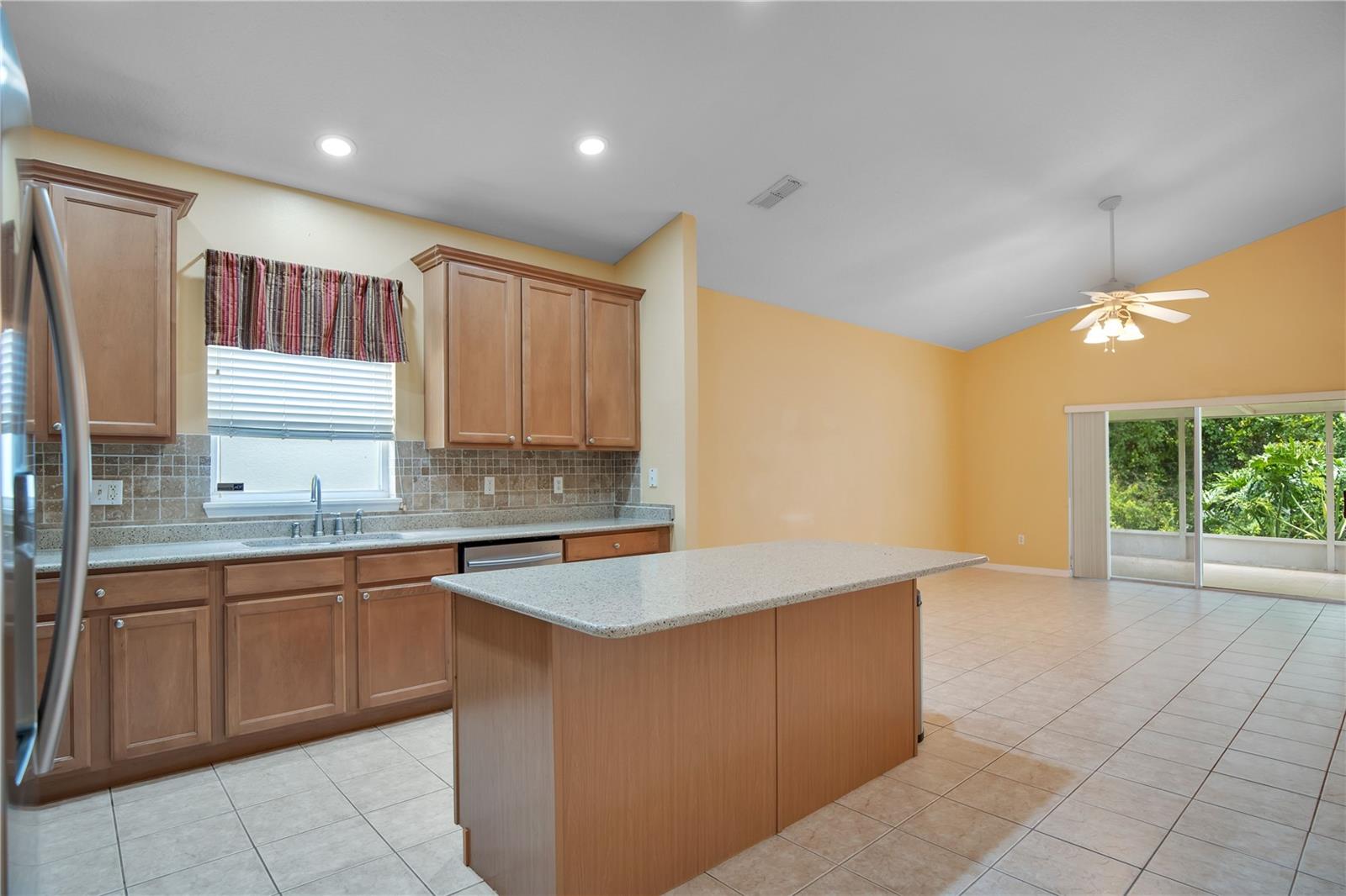 LAKE KEHOE PRESERVE 45/87 - Residential
