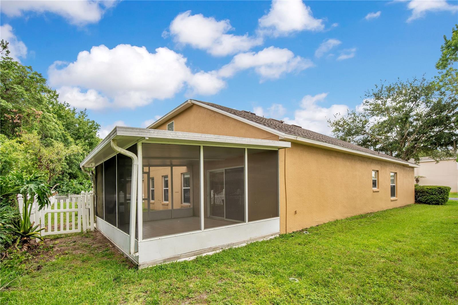 LAKE KEHOE PRESERVE 45/87 - Residential