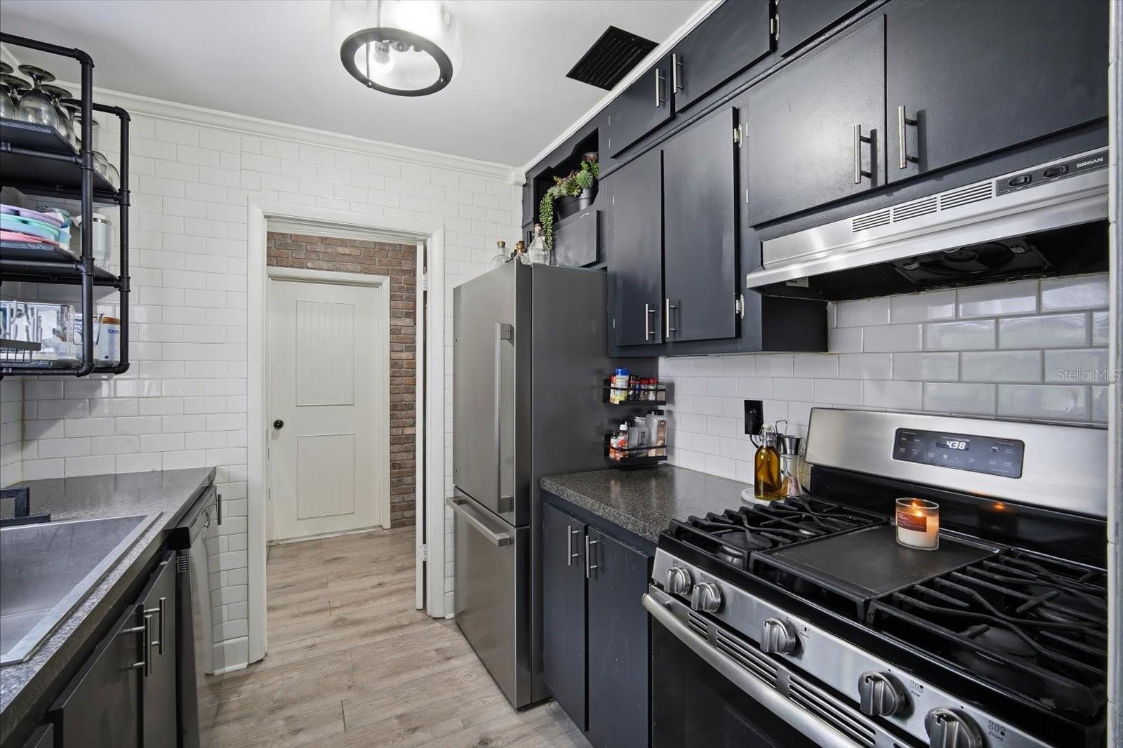 SPRING HILL - Residential