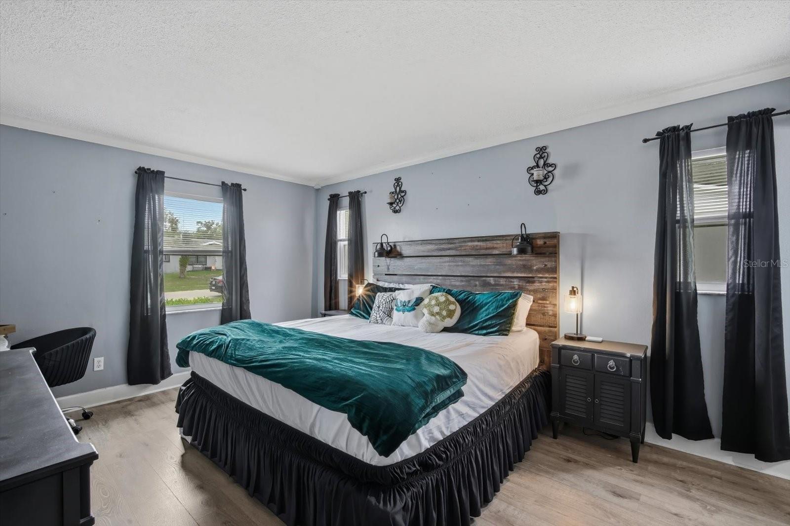 SPRING HILL - Residential