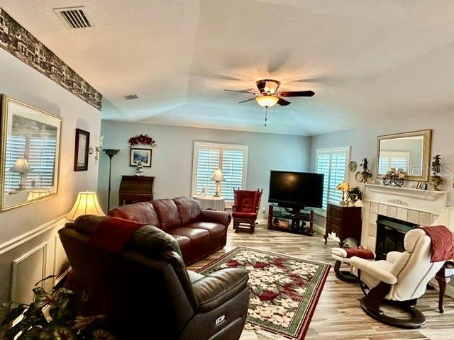 CARROLLWOOD SPGS UNIT 3 - Residential
