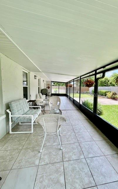 CARROLLWOOD SPGS UNIT 3 - Residential