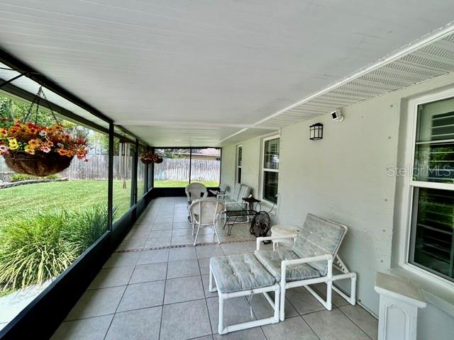 CARROLLWOOD SPGS UNIT 3 - Residential