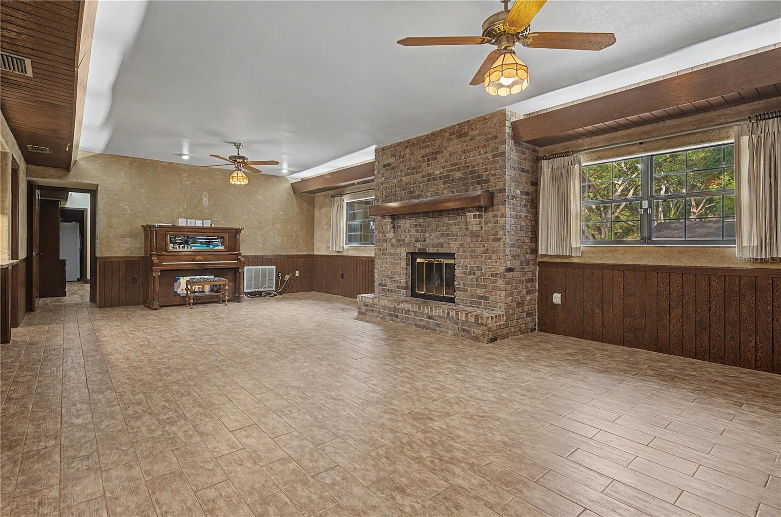 WEDGEWOOD ESTATES - Residential