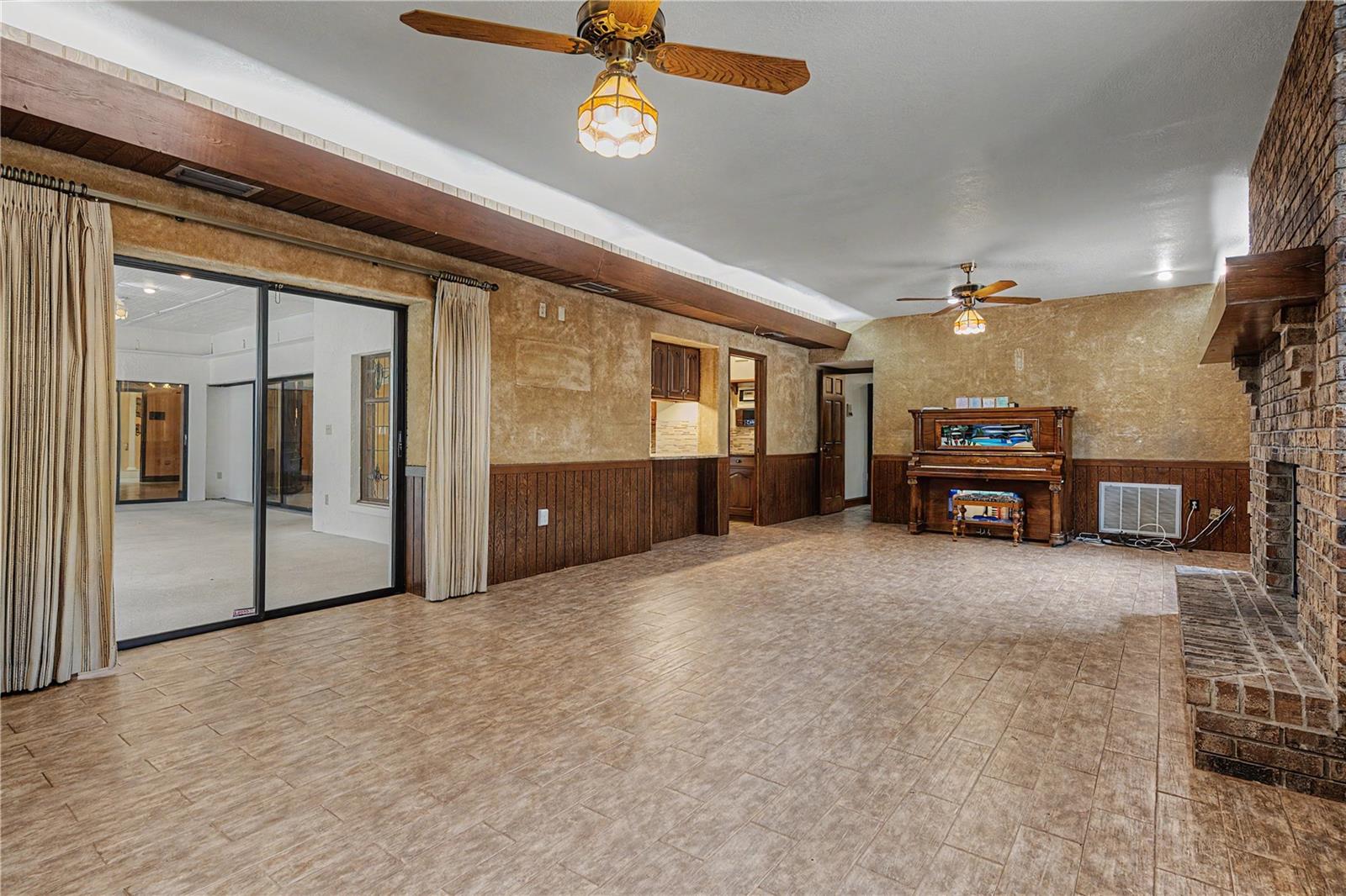 WEDGEWOOD ESTATES - Residential
