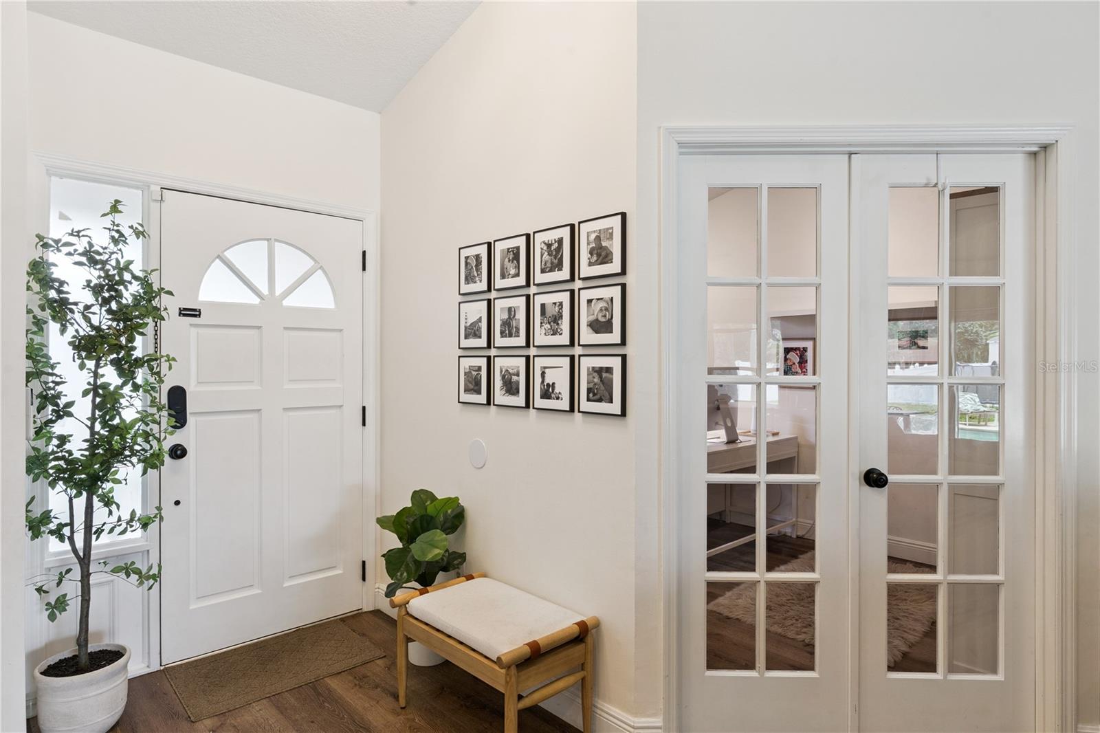 HIDDEN OAKS - Residential