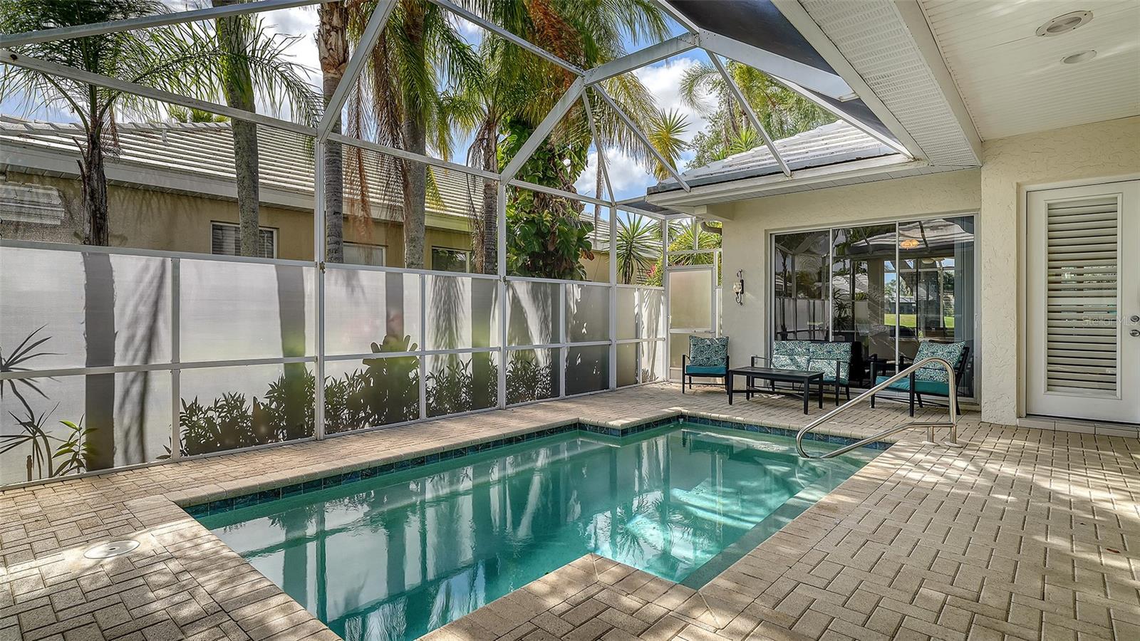 VENICE GOLF & COUNTRY CLUB - Residential