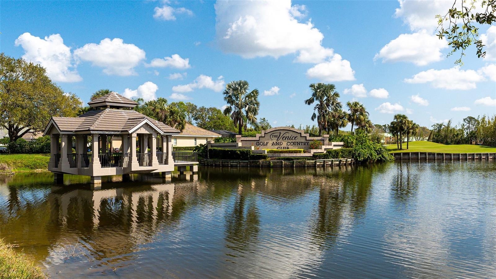 VENICE GOLF & COUNTRY CLUB - Residential