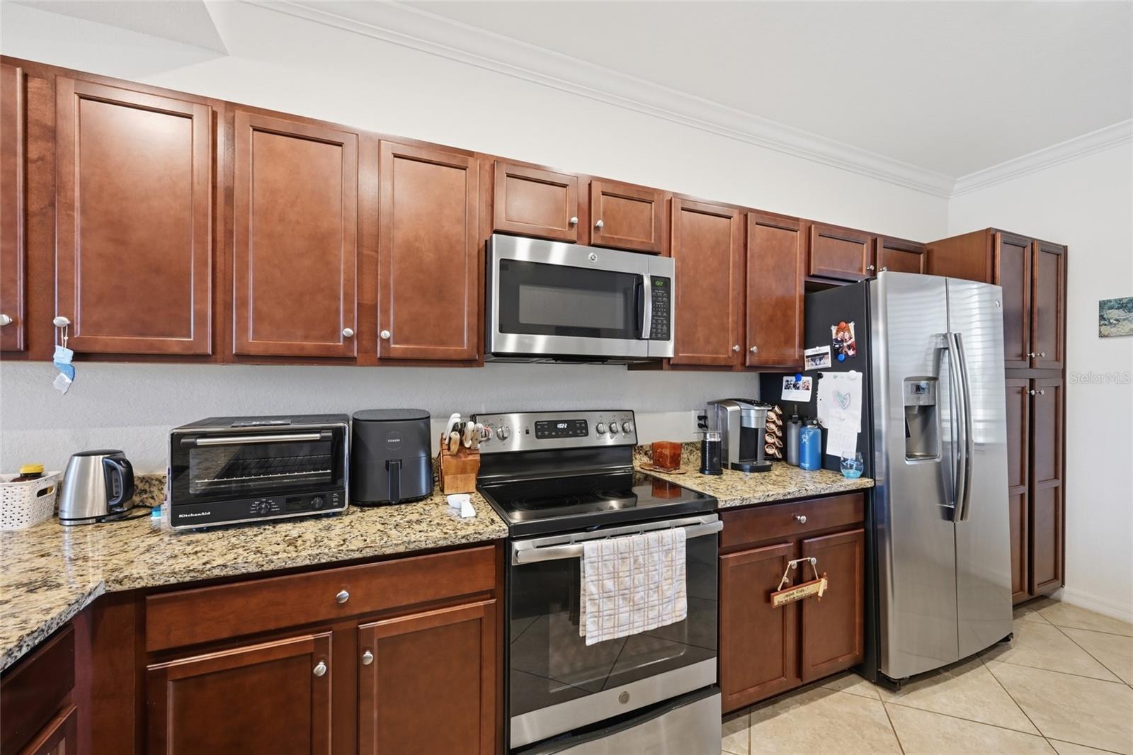 LAKEWOOD NATIONAL - Residential