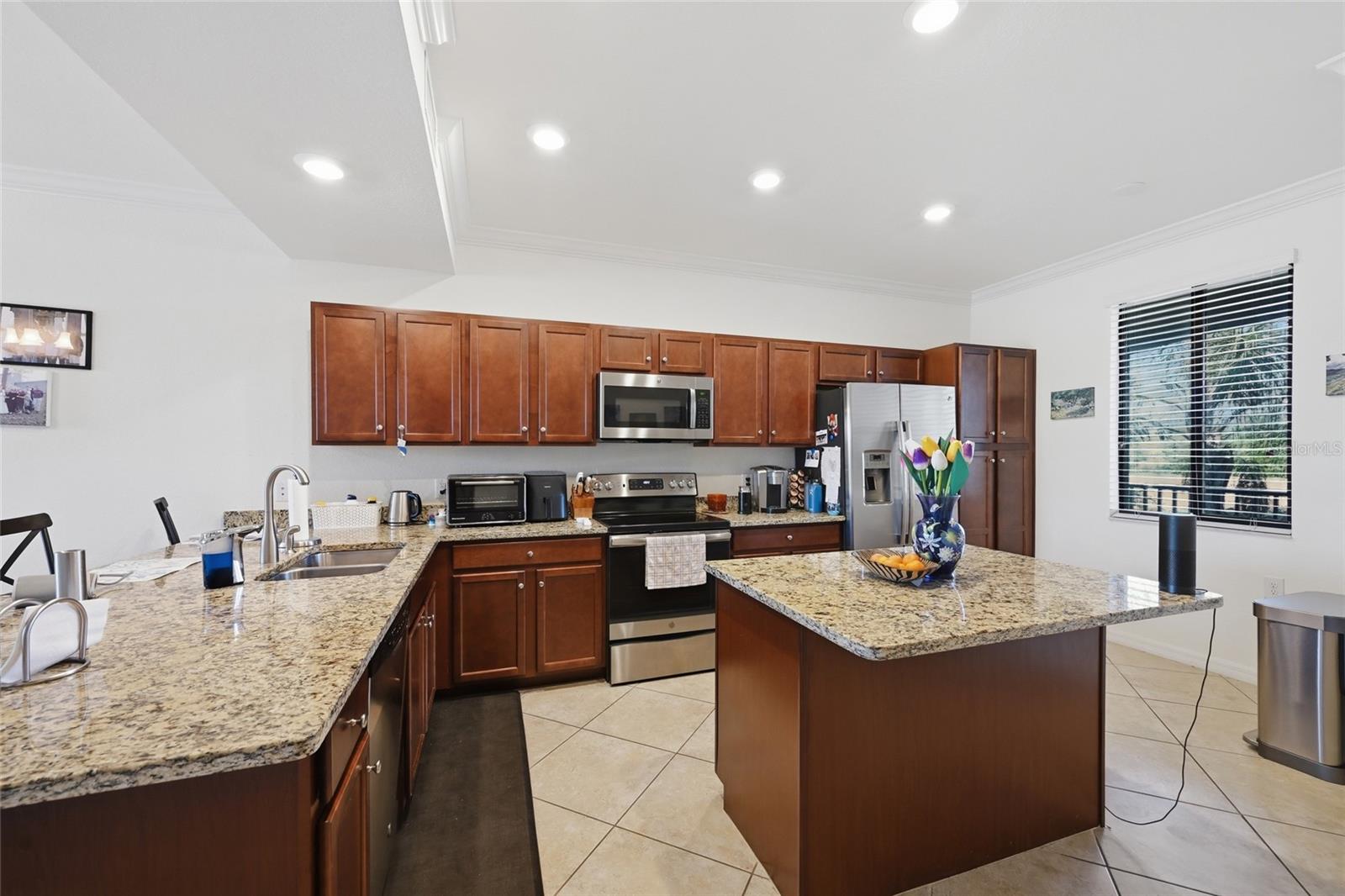 LAKEWOOD NATIONAL - Residential