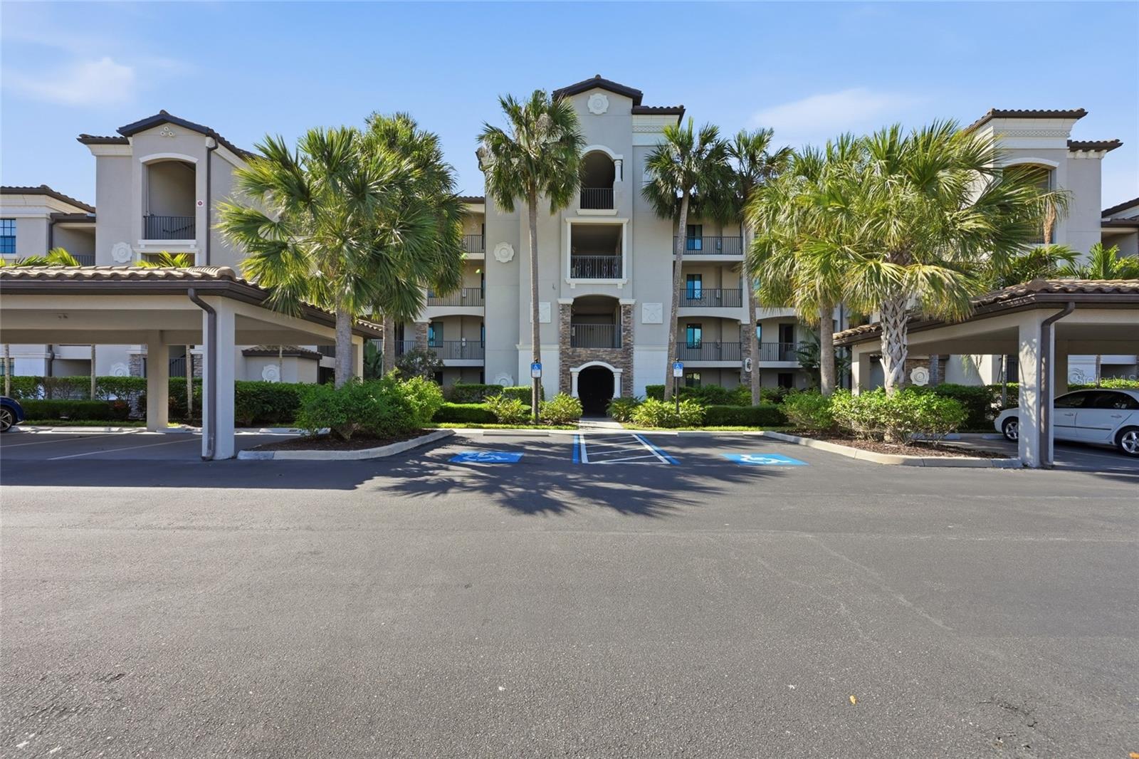 LAKEWOOD NATIONAL - Residential