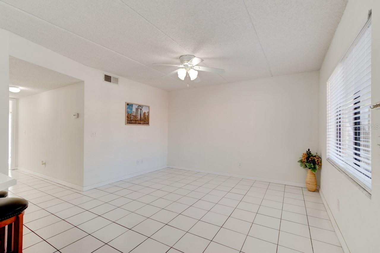 YORKTOWNE ESTATE CONDO - Residential