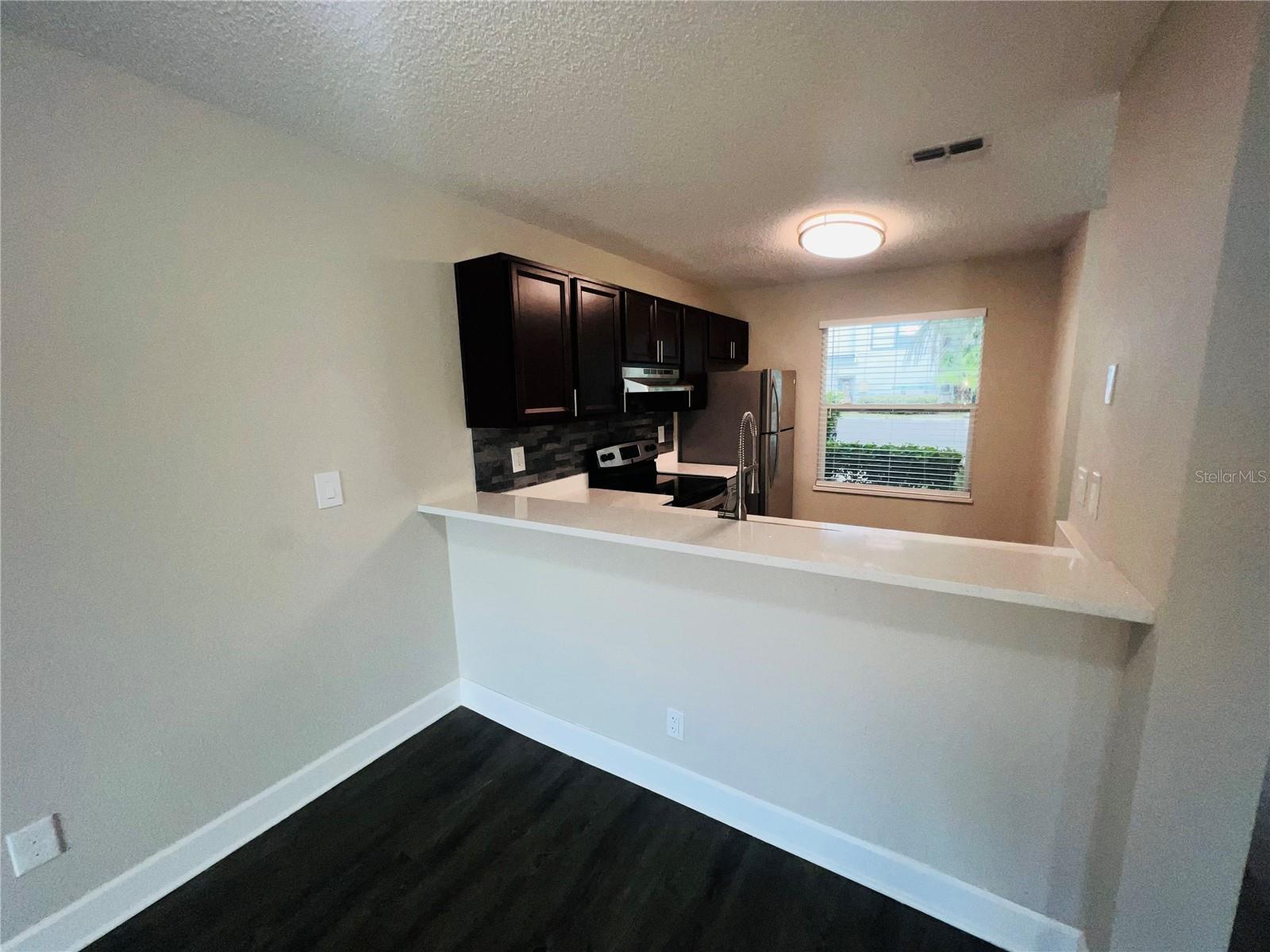 DOCKSIDE CONDO - Residential Lease