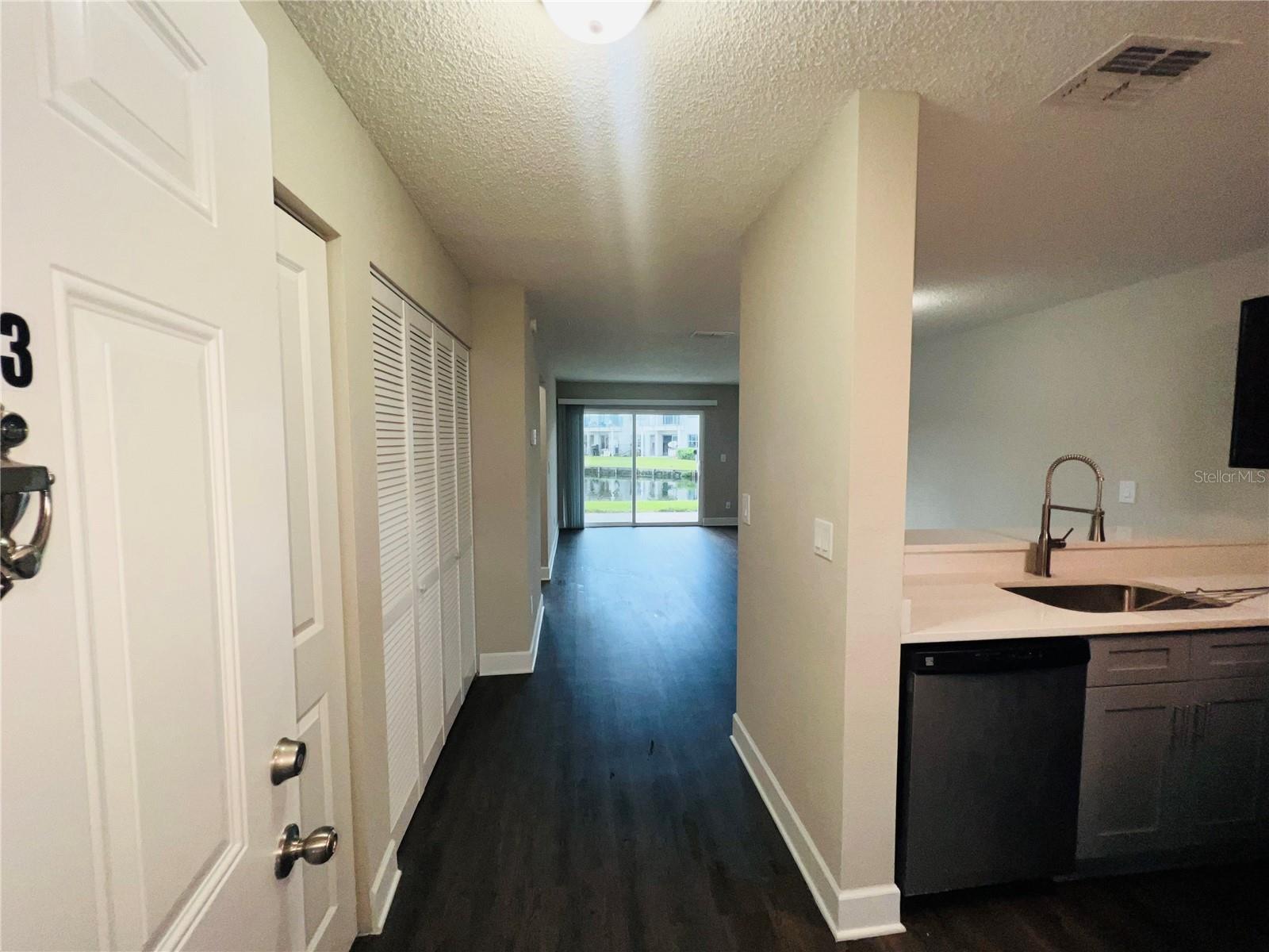 DOCKSIDE CONDO - Residential Lease