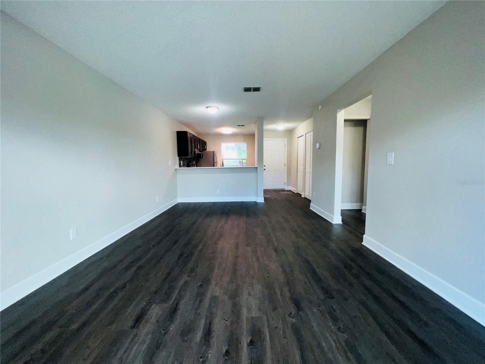 DOCKSIDE CONDO - Residential Lease