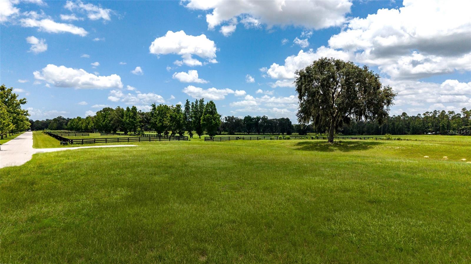 SPLIT PLAN FOR SILVERLEAF HILL - Land