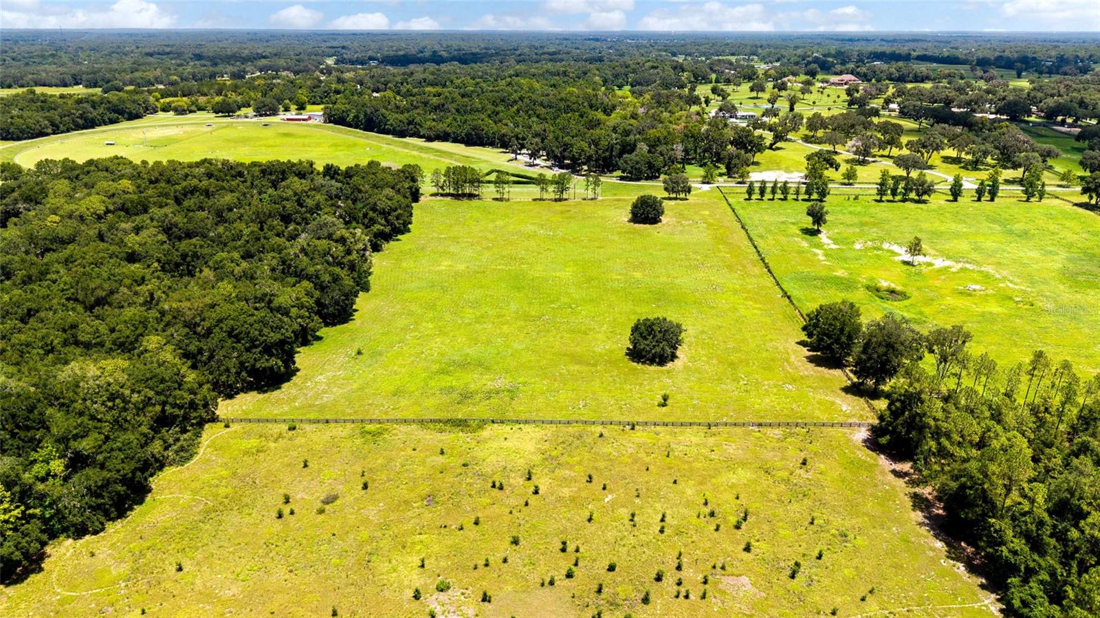 SPLIT PLAN FOR SILVERLEAF HILL - Land