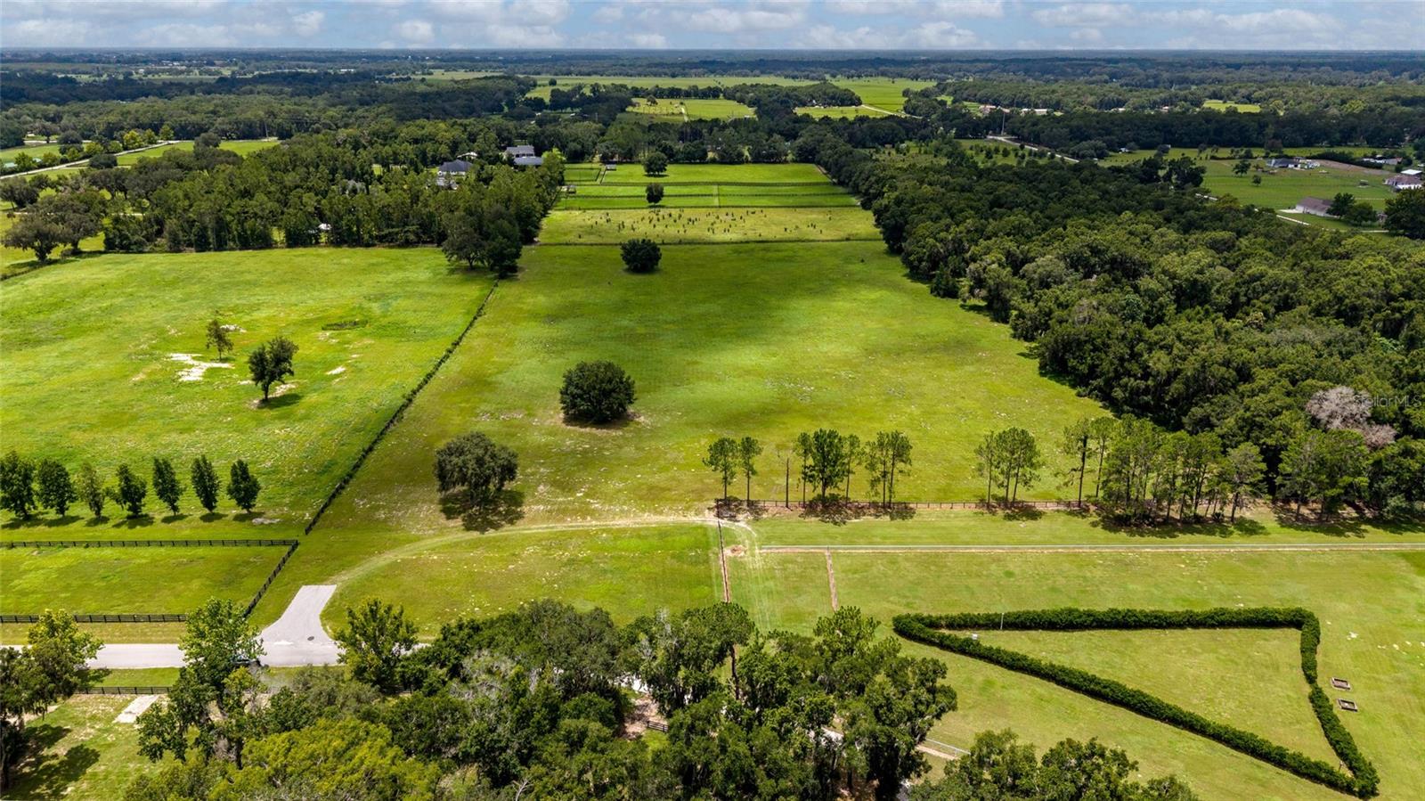 SPLIT PLAN FOR SILVERLEAF HILL - Land