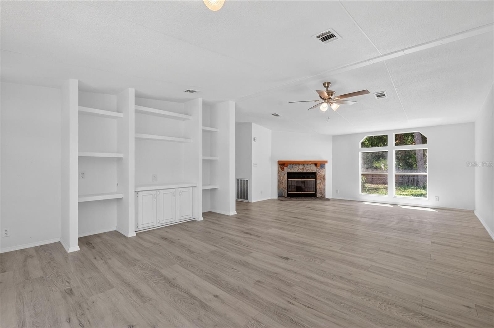 PANACOOCHEE RETREATS - Residential