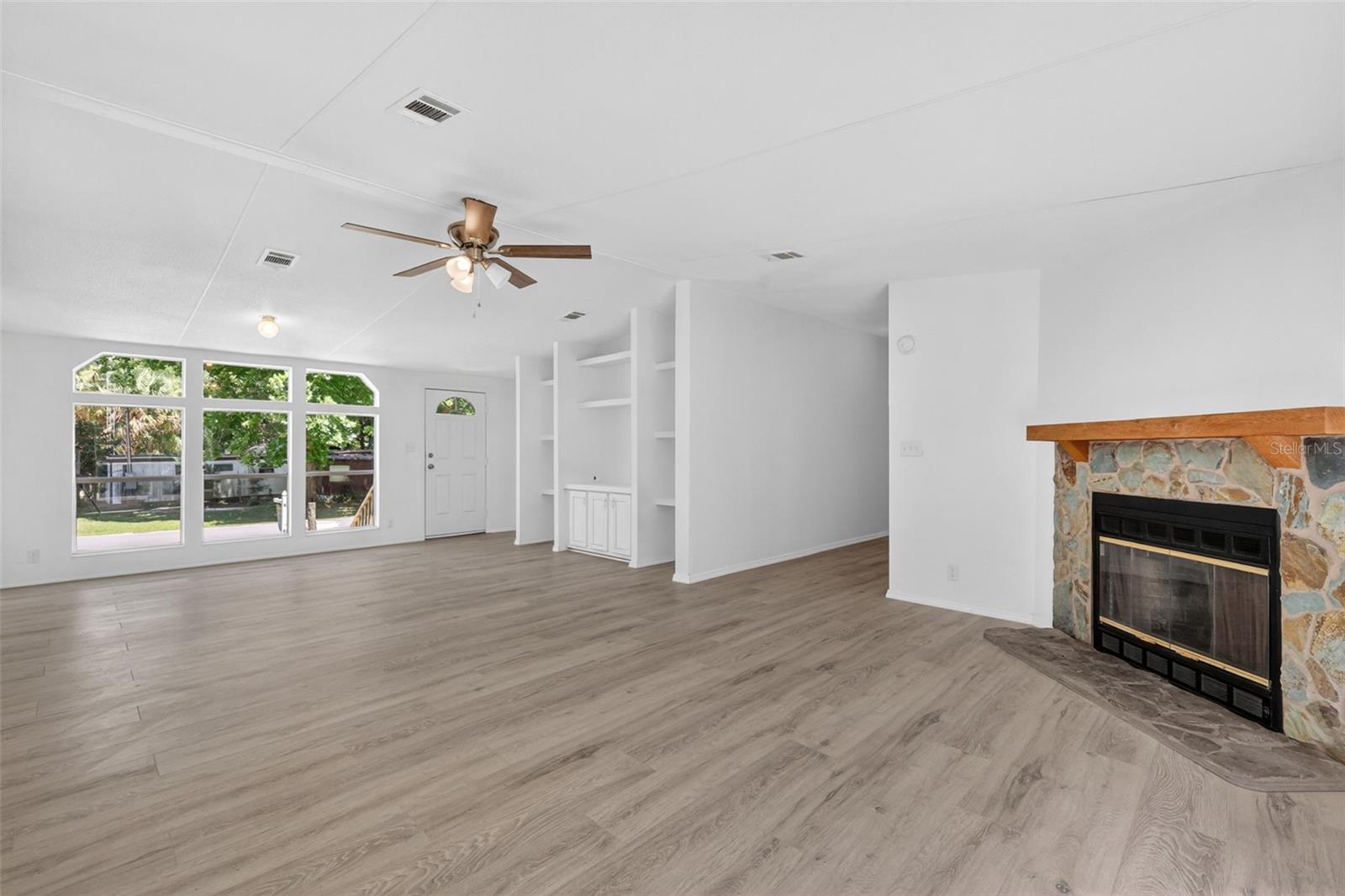 PANACOOCHEE RETREATS - Residential