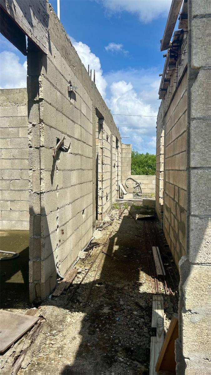 VILLA BORINQUEN, VIEQUES - Residential