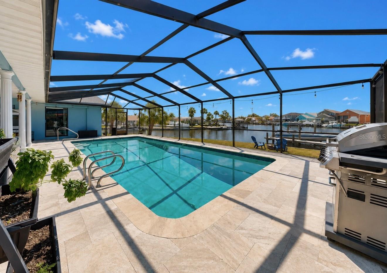APOLLO BEACH UNIT 13 PT 1 RE - Residential