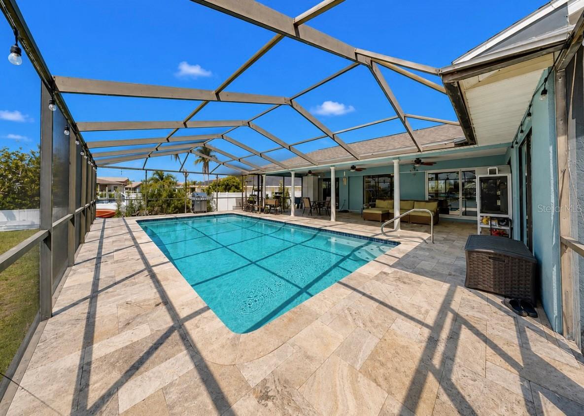 APOLLO BEACH UNIT 13 PT 1 RE - Residential