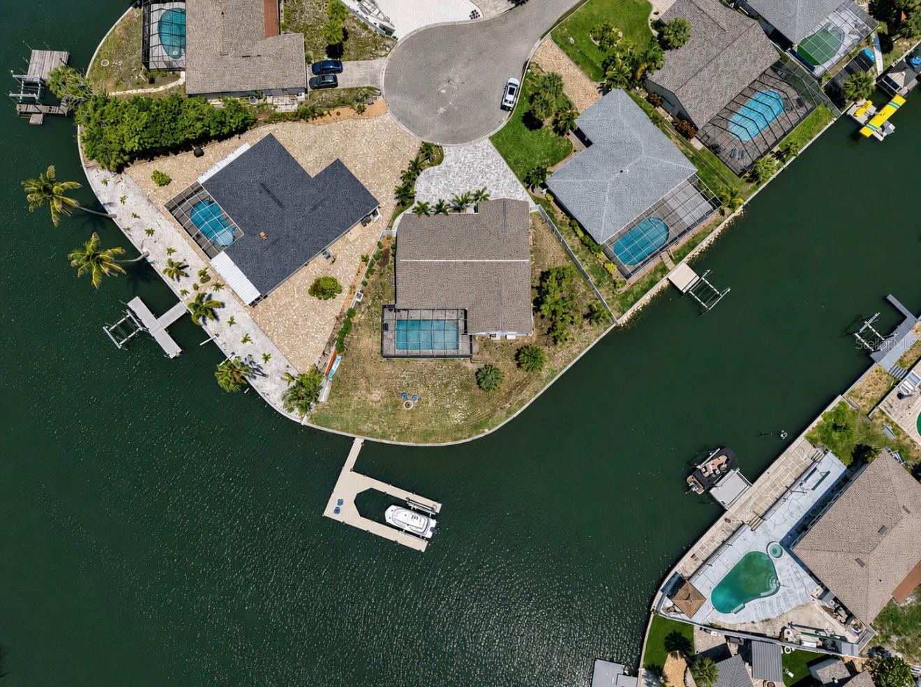 APOLLO BEACH UNIT 13 PT 1 RE - Residential
