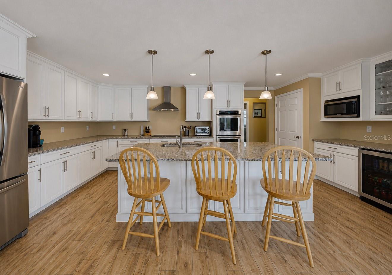 APOLLO BEACH UNIT 13 PT 1 RE - Residential