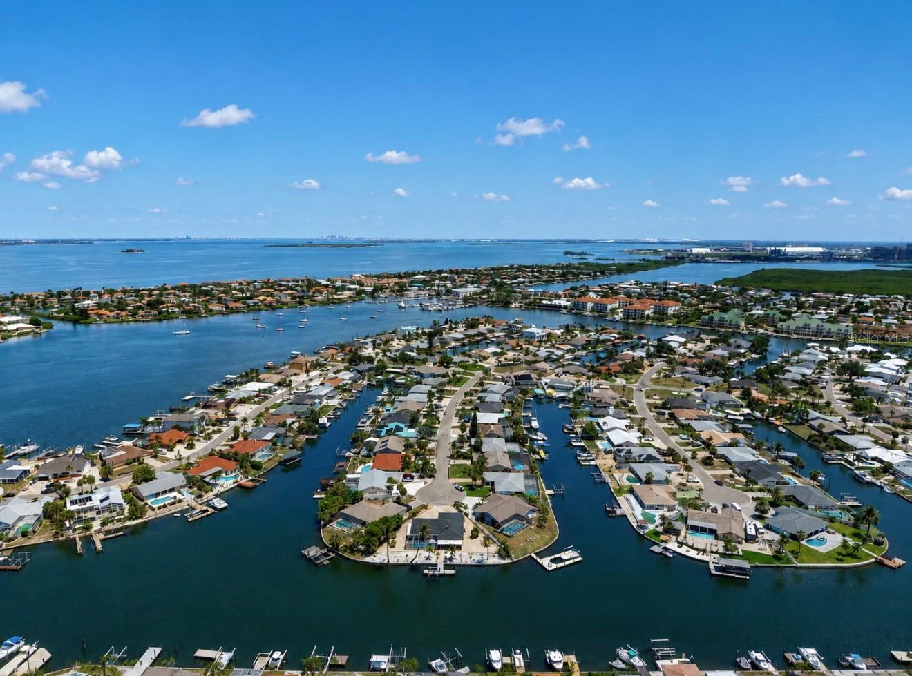 APOLLO BEACH UNIT 13 PT 1 RE - Residential