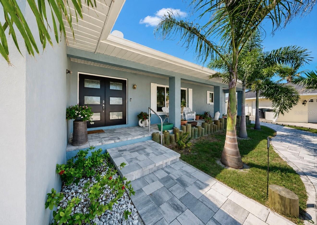 APOLLO BEACH UNIT 13 PT 1 RE - Residential