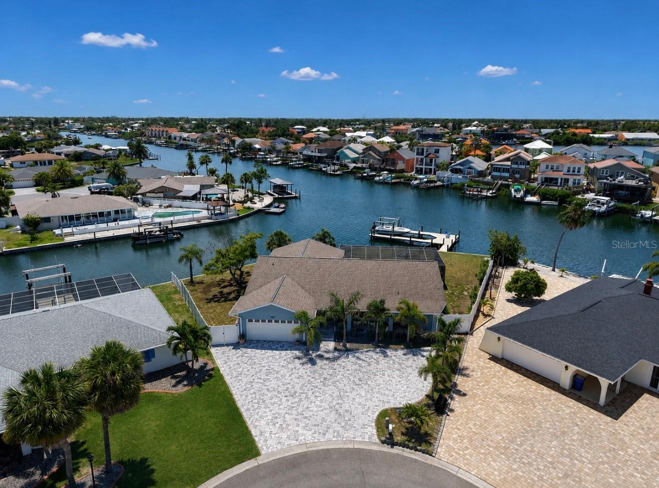 APOLLO BEACH UNIT 13 PT 1 RE - Residential