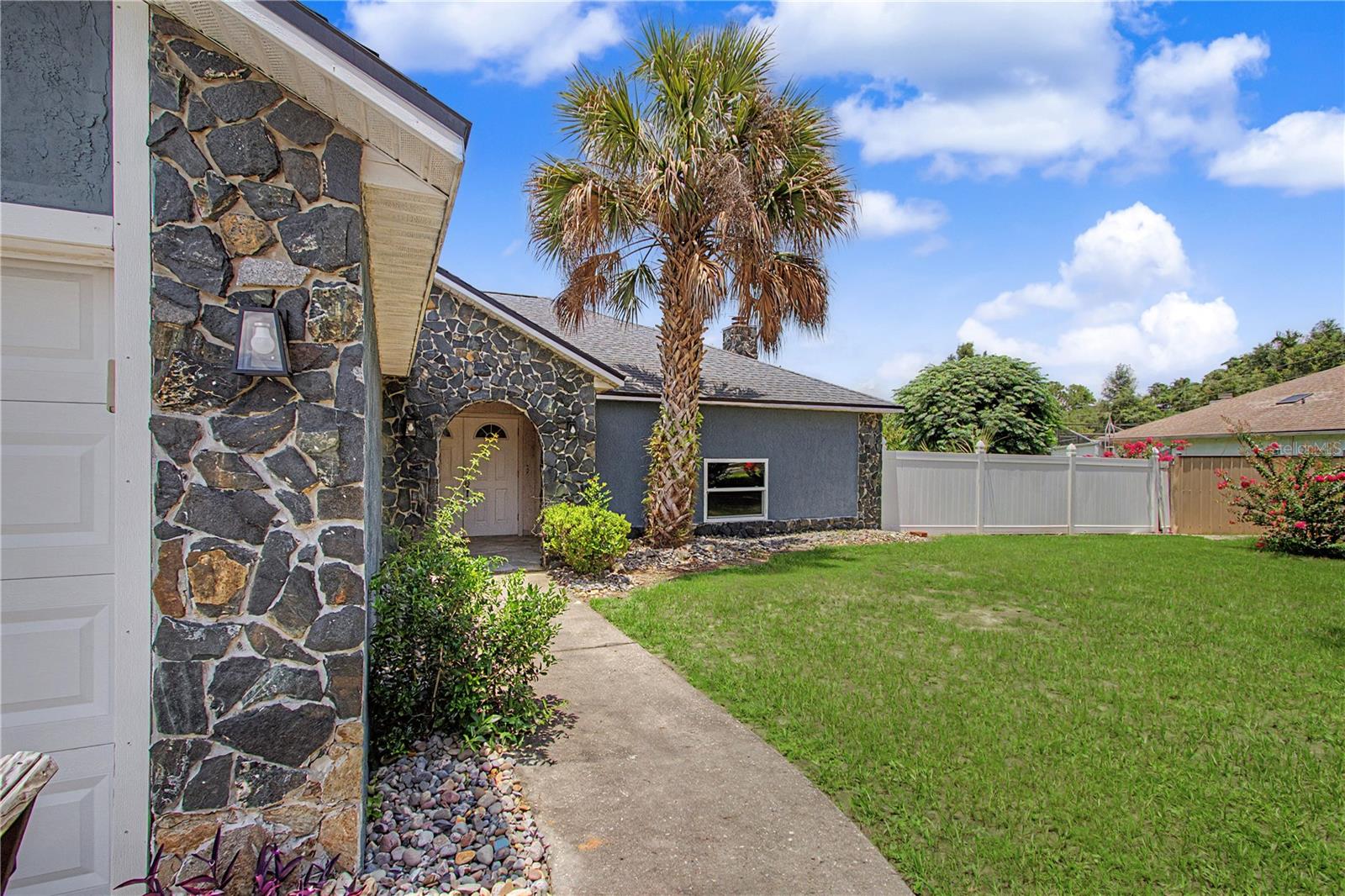 MARION OAKS UN 01 - Residential