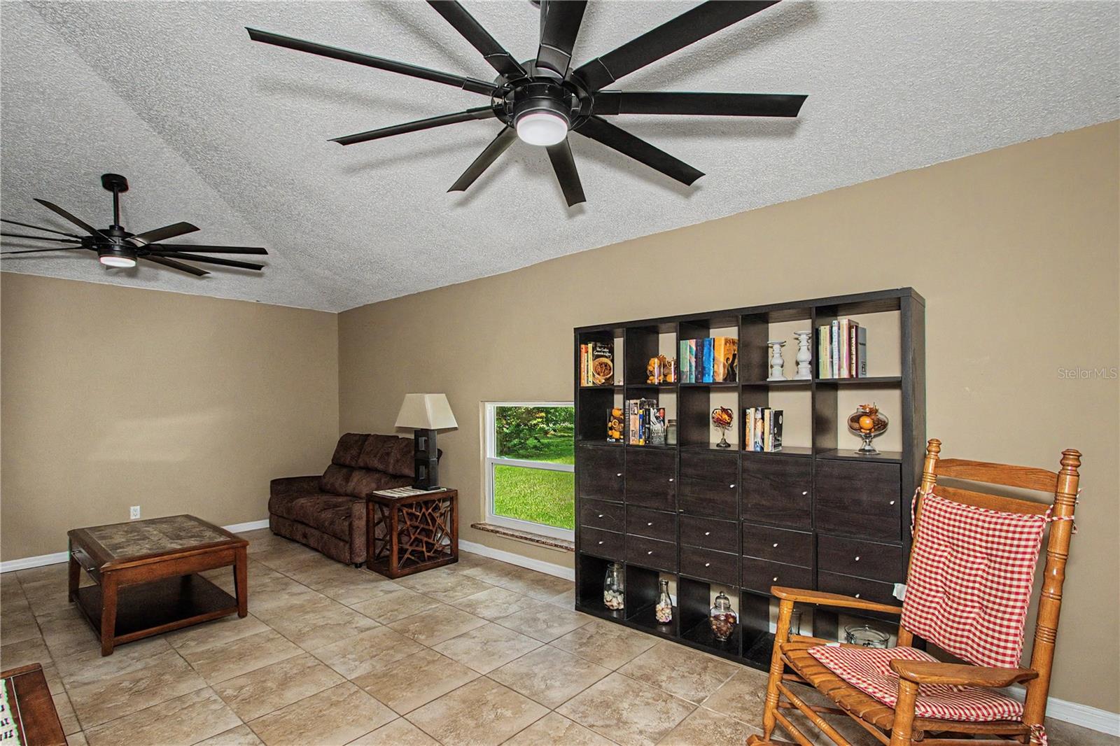 MARION OAKS UN 01 - Residential