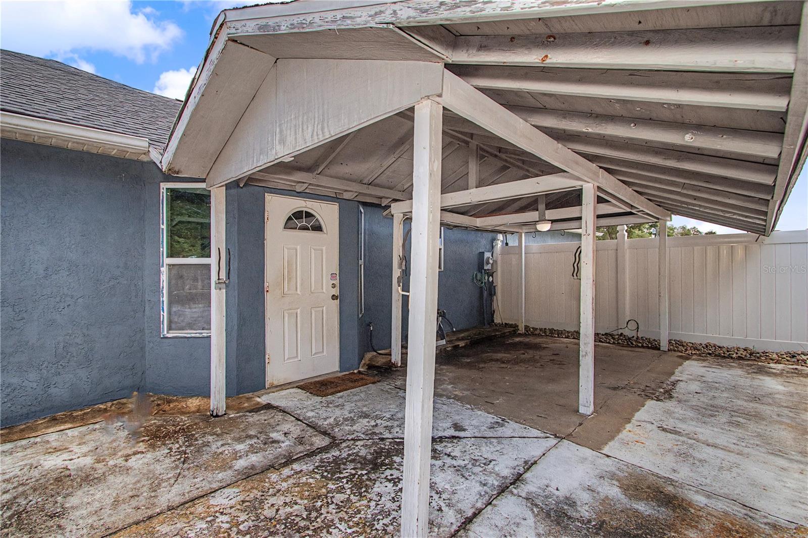 MARION OAKS UN 01 - Residential