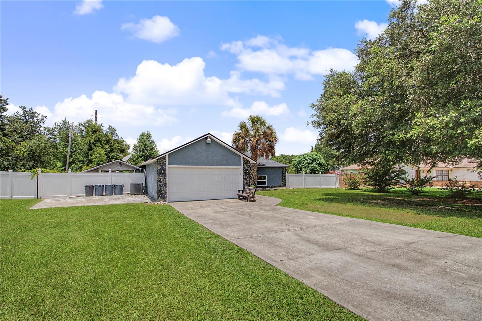 MARION OAKS UN 01 - Residential