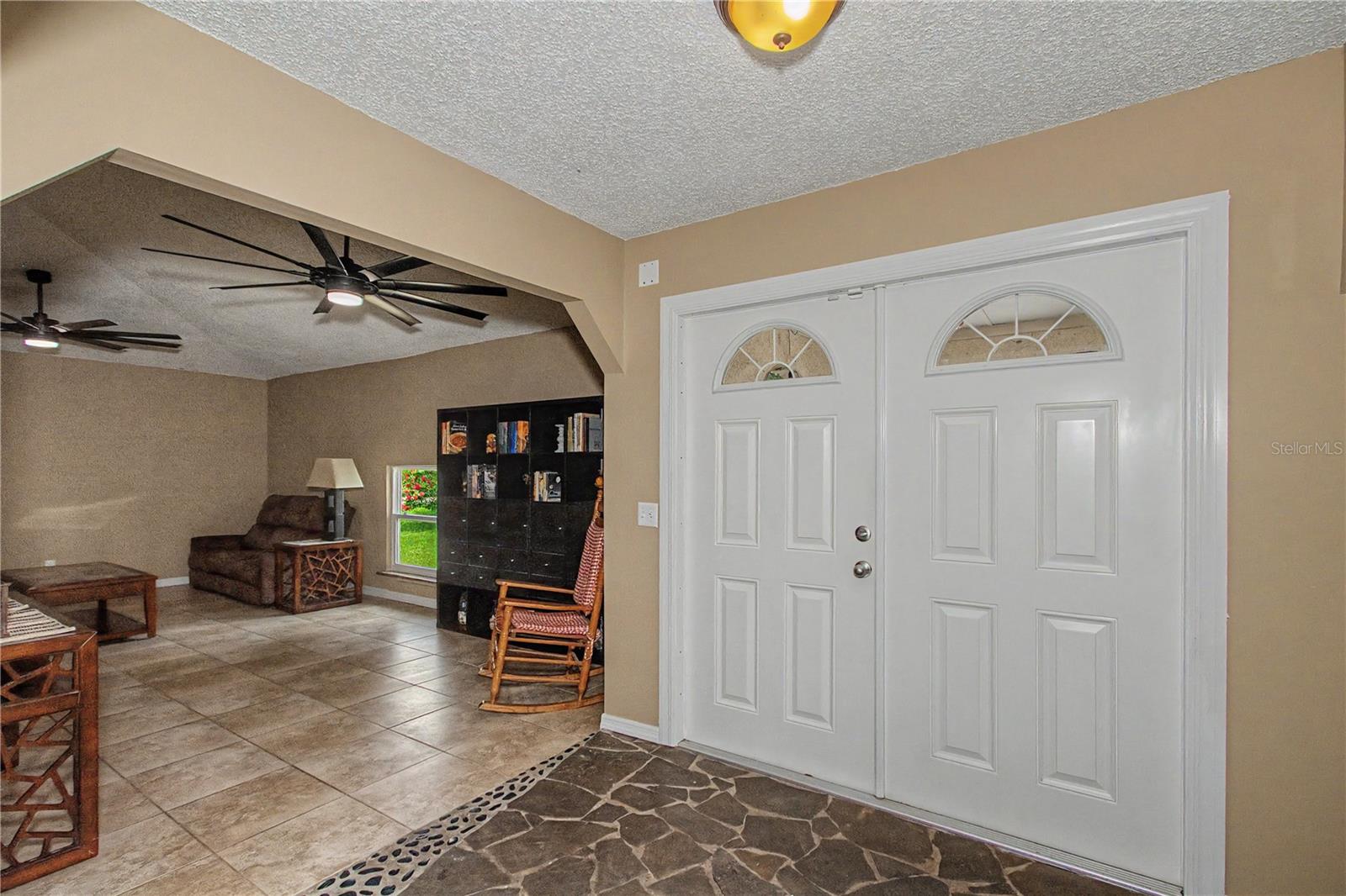MARION OAKS UN 01 - Residential