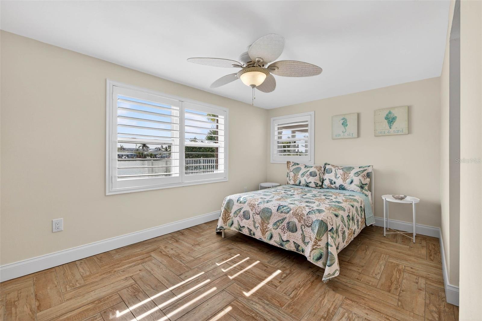 LA HACIENDA REP - Residential