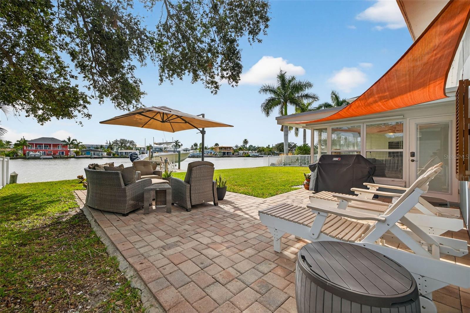 LA HACIENDA REP - Residential