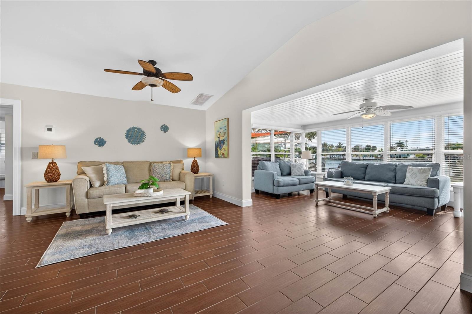 LA HACIENDA REP - Residential