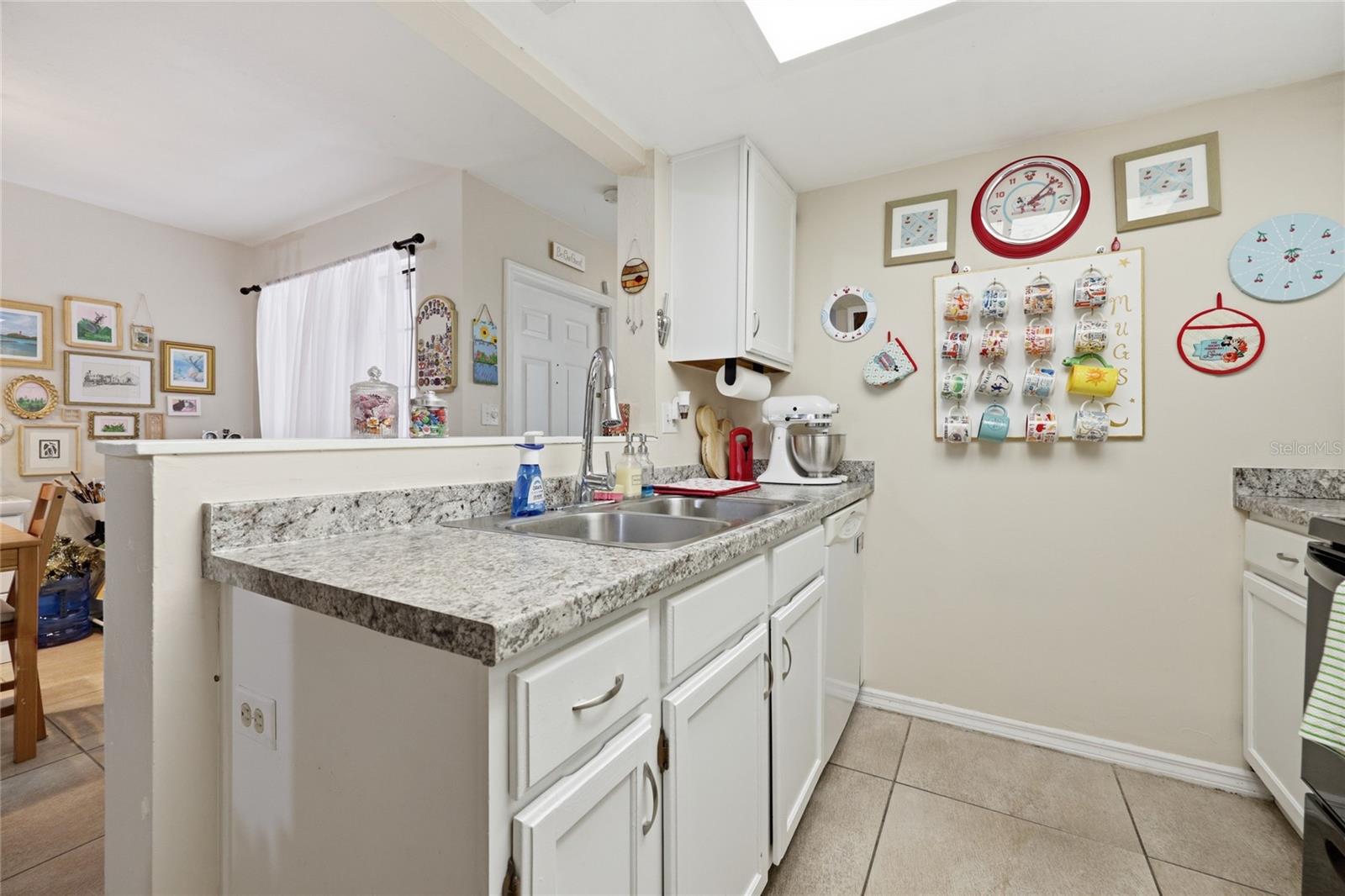 ROCKWOOD VILLAS UNIT II - Residential