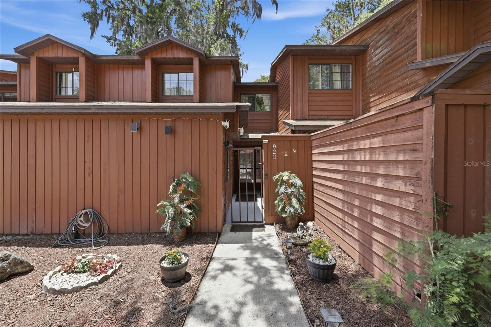 ROCKWOOD VILLAS UNIT II - Residential