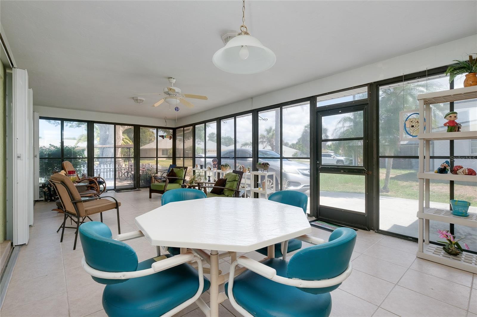 SOUTH VENICE - Residential